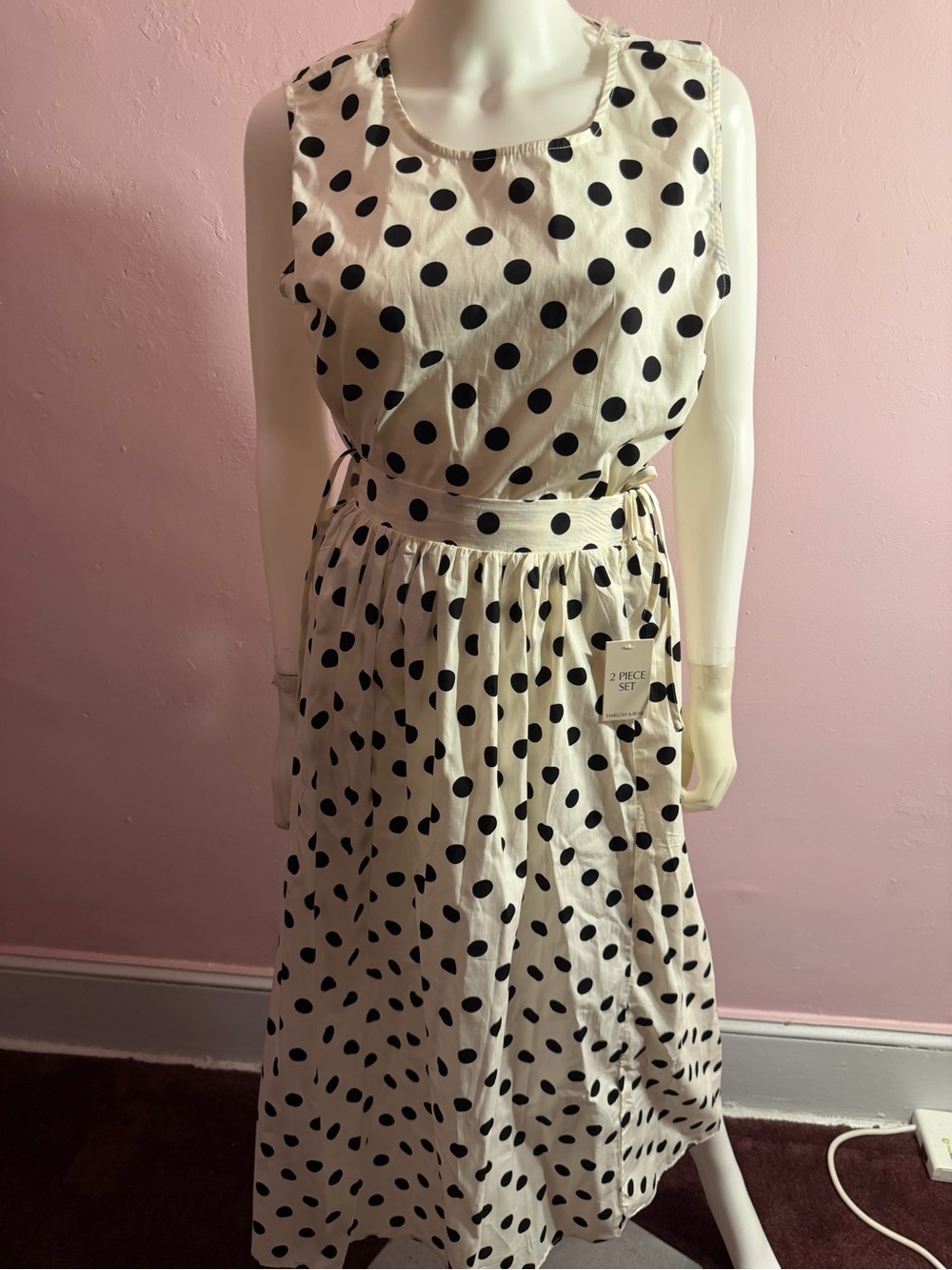 2 piece skirt set. (Harlow & Rose ) collection.